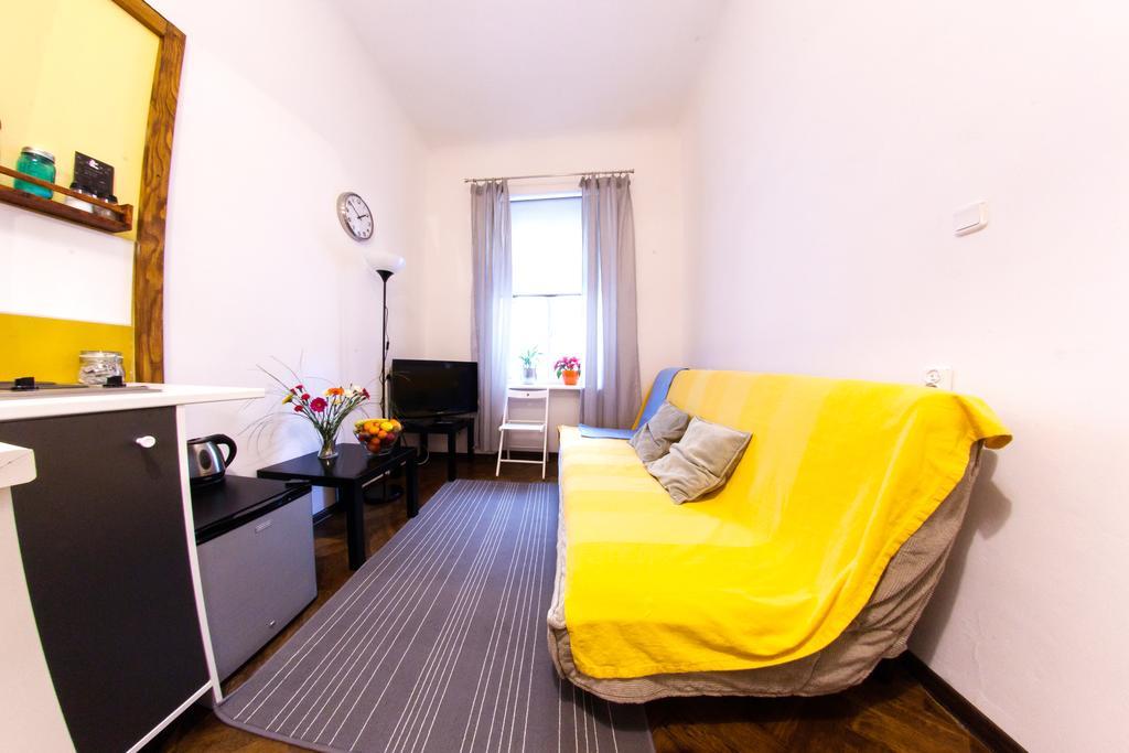 Homely Apartment'S Old Town Krasków Rom bilde